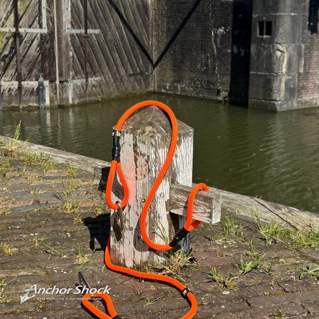 dock-shock-oranje-in-gebruik-02