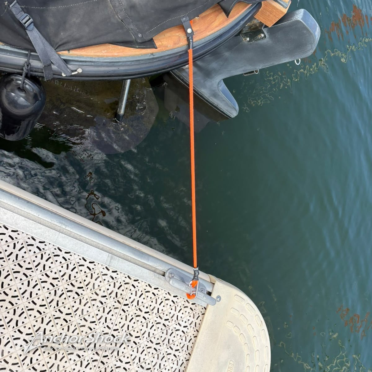 dock-shock-zilver-in-gebruik-04